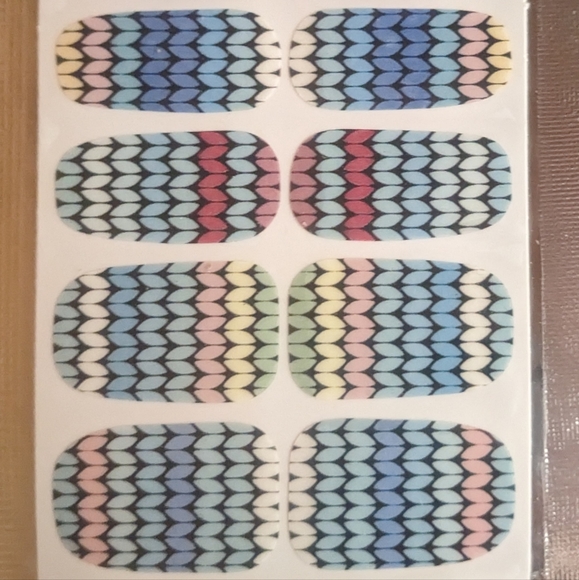 Nail Wraps - Picture 2 of 3